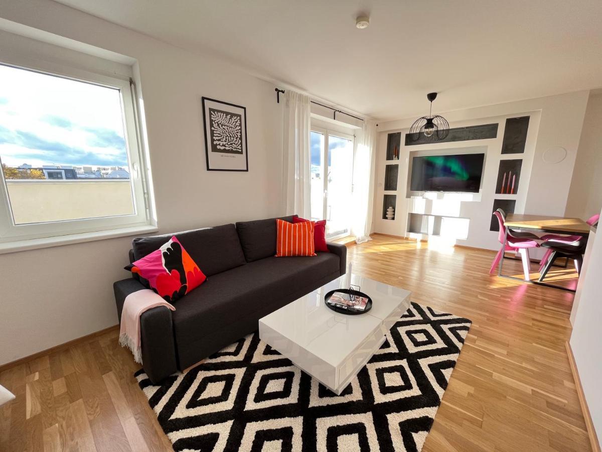 Penthouse Near Central Station With Free Parking Vienna Exterior photo